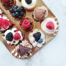 Afbeelding in Gallery-weergave laden, Plateau luxe petit fours