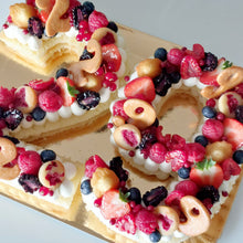 Afbeelding in Gallery-weergave laden, Cijfertaart XS | 2 cijfers voor 10-12 personen