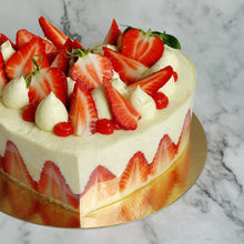 Afbeelding in Gallery-weergave laden, BOX 1 - Fraisier (Franse aarbeientaart)