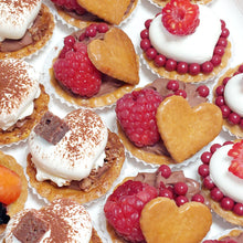 Afbeelding in Gallery-weergave laden, Mini tartelettes Valentijns surprise box | 9, 12 of 16 stuks