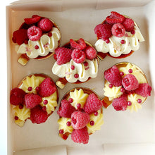 Afbeelding in Gallery-weergave laden, Tartelette slagroom met vers fruit