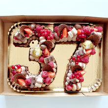 Afbeelding in Gallery-weergave laden, Cijfertaart XS | 2 cijfers voor 10-12 personen