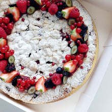 Afbeelding in Gallery-weergave laden, Amandel crumble fruit taart