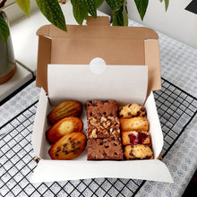 Afbeelding in Gallery-weergave laden, Luxe mix per post | Madeleines, brownies & financiers