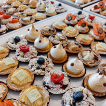Afbeelding in Gallery-weergave laden, Mini tartelettes | Krokante mini taartjes | vanaf 12 stuks