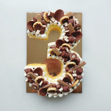 Afbeelding in Gallery-weergave laden, Cijfertaart | Vanille | vanaf 8 personen