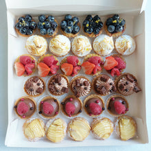 Afbeelding in Gallery-weergave laden, Mini tartelettes | Krokante mini taartjes | vanaf 12 stuks