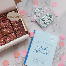 Afbeelding in Gallery-weergave laden, Geboorte brownies per post