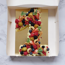 Afbeelding in Gallery-weergave laden, Cijfertaart | Pistache | vanaf 8 personen