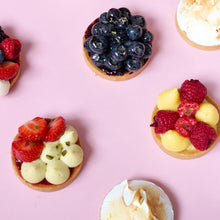 Afbeelding in Gallery-weergave laden, Tartelette slagroom met vers fruit