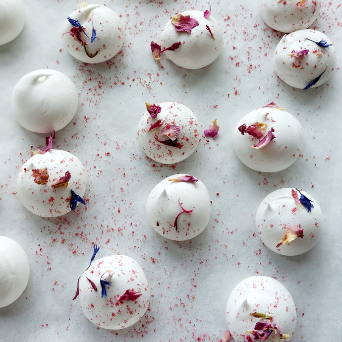 mini Franse meringue bloemblaadjes