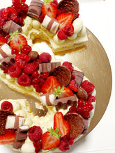 Afbeelding in Gallery-weergave laden, Lettertaart | vanille, pistache of melkchocolade | 8-10 personen
