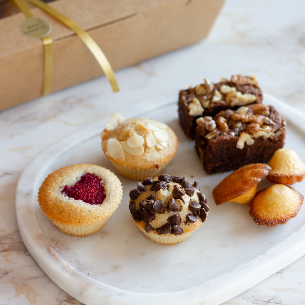 Mini cakejes mélange | Madeleines, brownies & financiers